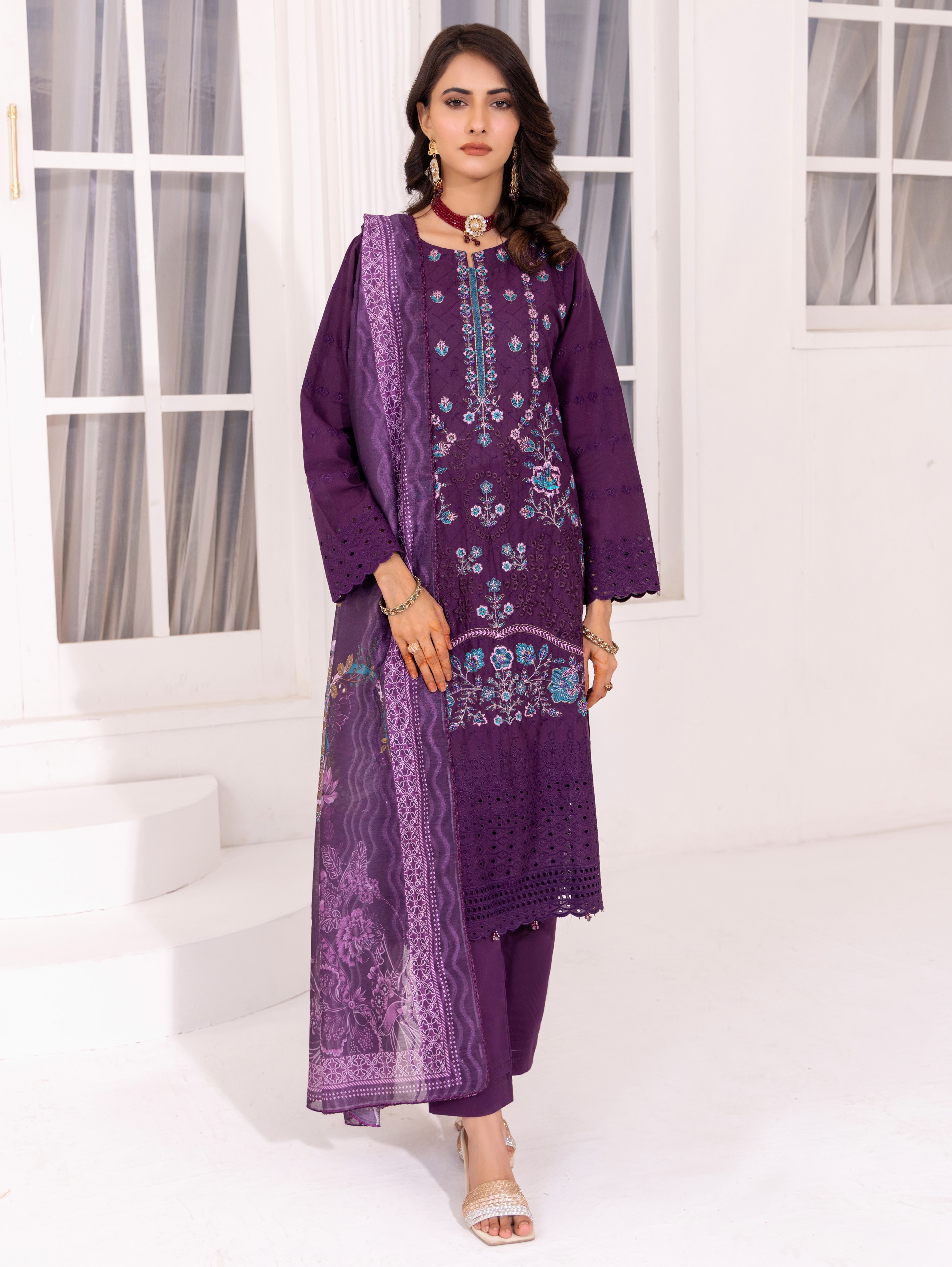 QALAMKAR – Exclusive Chikankari Embroidered Collection